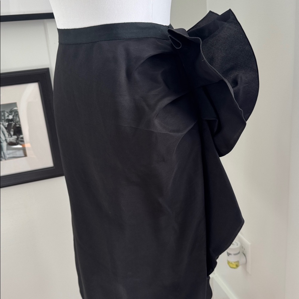 Lanvin 2007 Black Silk Skirt Size 40 - Picture 4 of 12